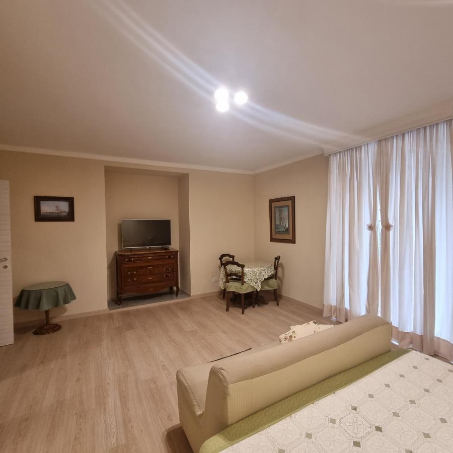 Toledo'S Rambla Casa Vacanze Napoli Eksteriør billede