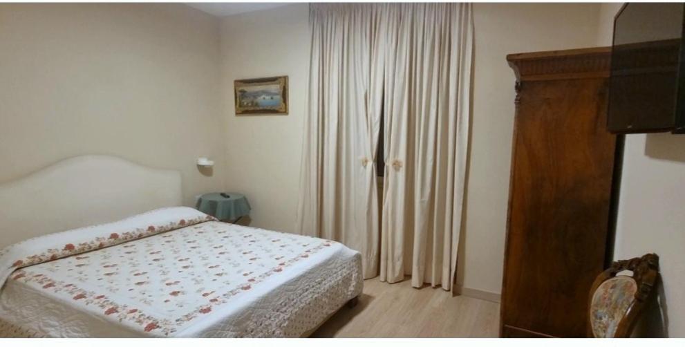 Toledo'S Rambla Casa Vacanze Napoli Eksteriør billede