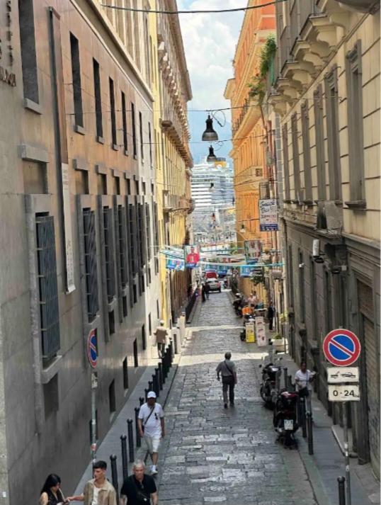 Toledo'S Rambla Casa Vacanze Napoli Eksteriør billede