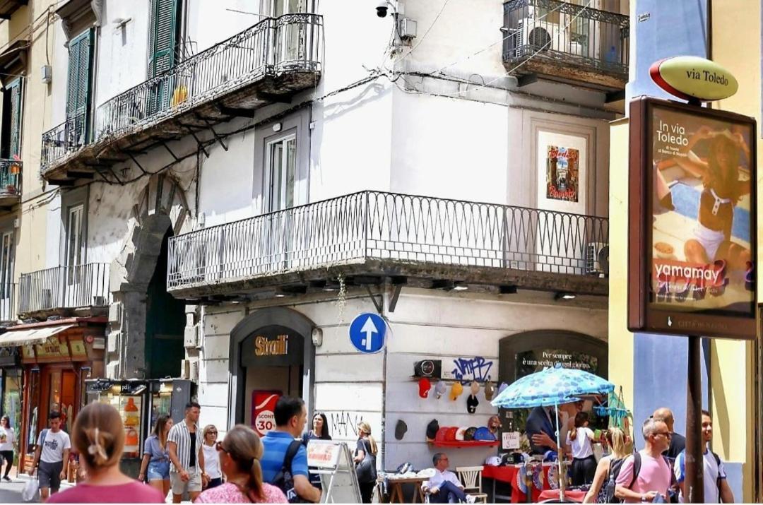 Toledo'S Rambla Casa Vacanze Napoli Eksteriør billede